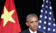 아시아 순방서 인권 문제 회피한 오바마…“세계, 미국의 한계 시험하고 있다”