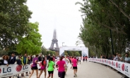 에펠탑 보며 LG와 함께 달린 파리여성들…‘라 파리지엔’ 여성마라톤 후원