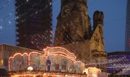 ‘그래도 크리스마스’…트럭테러 베를린 성탄시장 재개장