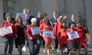 “우리없이 살아봐”…美 민주 여성의원들 파업 동참