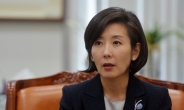 나경원, 한국당 남은 이유 “바람난 남편 왜 이혼해주나”