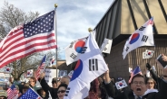 도심 곳곳 ‘박 전 대통령 석방’ 태극기 집회