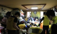 [저장 강박의 늪②] 서울 ‘쓰레기 집’은 모두 300여곳…주인 대부분은 노인