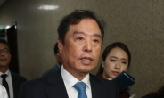 한국당, 비대위 체제 출범하자 모임으로 세 형성