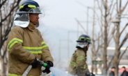 충북 제천 공장서 화재…폭염으로 폐기물 '자연발화' 가능성
