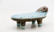 [지상갤러리] 이헌정, Day bed, Glazed Ceramic