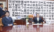 국회의장 최후통첩에 상임위 가동까지…전방위로 한국당 압박하는 정치권