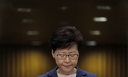 결국 ‘백기’든 캐리 람 홍콩 행정장관, “범죄인 인도법 폐기” 선언