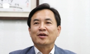 김진태 “조국, 위장매매 의혹 해명 없으면 내일 검찰 고발”