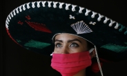 멕시코 코로나19 사망자 축소 의혹 제기…실제로는 4배?