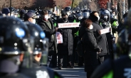 [단독] 경찰, ‘집시법 위반’ 민주노총 집회 주최자 2명 석달만에 송치