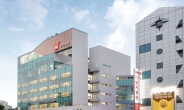 세계최초 워크스루 개발한 H+양지병원,  뉴스위크 선정 ‘한국 최고 병원 2021’