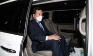 [헤럴드pic] 차에 탄 이낙연 전 더불어민주당 대표