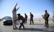 아프간서 철수하는 미군, ‘현지 조력자들 수천명 살리기’ 작전