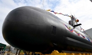 北 단거리미사일 쏜 날, 南 SLBM 탑재 잠수함 '신채호함' 진수
