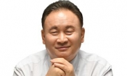이재명 공개 비판한 이상민 “발언에 질겁…당과 조율해야”