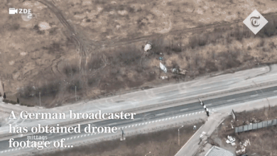 [영상] 러시아군, 항복하는 우크라 시민에 무차별 총격 [나우,어스]