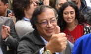 콜롬비아 첫 좌파 대통령…반군 게릴라 출신 페트로 승리