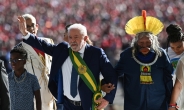 “무너진 나라 바로 세울 것”…룰라 브라질 대통령 세번째 취임
