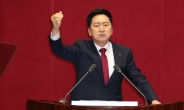 김기현 ‘의원 축소’-이재명 ‘불체포권한 포기’…당내 ‘이견’에 리더십 흔들 [이런정치]