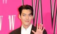 김우빈, 고인된 팬 추모 