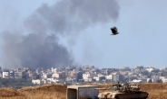 이스라엘군, 이번엔 탱크로 유엔 차량 공격했다