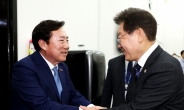 22대 국회 첫날…김기문 중기중앙회장-이재명 대표 만났다