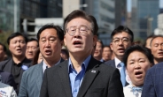 이재명 “尹의 삼권분립 부정으로 일 못하는 국회…길바닥서 싸우겠다”