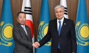박정원 두산 회장, 카자흐스탄 대통령과 에너지 산업 협력 방안 논의