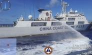 中 “필리핀 선원 2명 구조”…남중국해 긴장 완화 ‘기대감’