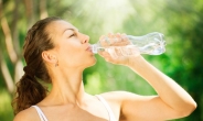 건강 지키고 싶다면 ‘물’을 마셔라