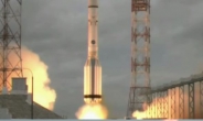 러시아 로켓 세르비아 떨어져 큰 폭발 …영상 공개