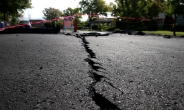 중국 신장서 규모 6.5 지진 발생…인근에도 강력한 진동 감지 ‘초긴장’