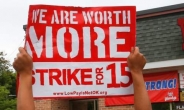 <나라밖> “시급 15달러로!”...美 270개市 패스트푸드 직원들 시위