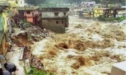 네팔, 인도북부 홍수로 최소 120명 사망