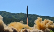 [北, 한밤중 ICBM 2차 도발] 국방부, 北미사일 관련 오전9시 긴급 입장발표
