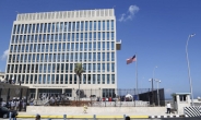 ‘뇌진탕·청력상실’ 미스테리…美, 쿠바 주재 대사관 폐쇄 검토