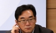 ‘민중은 개ㆍ돼지’ 발언 나향욱…법원 “파면은 부당”