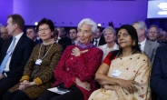 IMF 라가르드 총재 “반가운 증시조정”