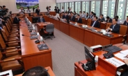 국회 파행 속, 윤상현 “당파 초월해 외통위 열어야”…한국당 일부 참석