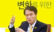 김종철 “검찰개혁, 윤석열과 ‘파워게임’으로 전락”