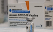 [인더머니] 미국인 46% “얀센 백신 맞고 싶지 않다”