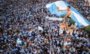 메시의 아르헨, 36년만에 월드컵을 품다