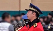 군악대 간 방탄소년단 RM, 빨간 제복에 색소폰 들고 ‘늠름 자태’