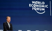 WEF 총재 “세계 부채, 나폴레옹 전쟁 이후 본 적 없던 수준”