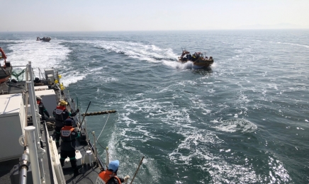 서해해경청,‘해상캠프’로 불법 외국인선 단속역량 강화