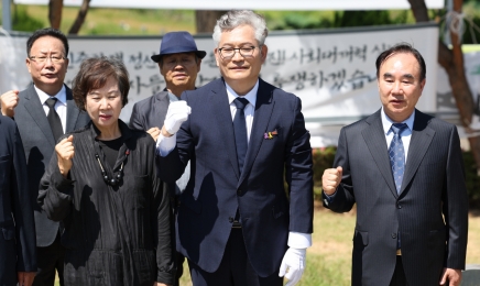 광주 찾은 송영길 “다시 일어서겠다”