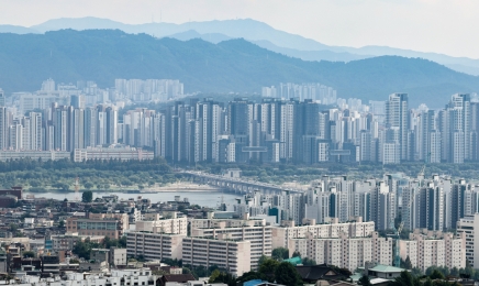 돈 싸들고 강남 집만 사들인다…집값 양극화 역대 최고 찍었다 [부동산360]