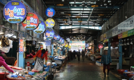“광주·전남지역 ‘소비자심리지수’ 17개월째 기준치 밑돌아”