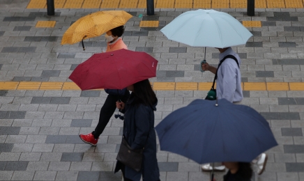 “왜 하필 이날…” 서울서 어린이날 4년에 한 번꼴 비, 올해도 비 소식